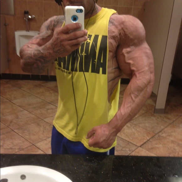 Meet your Posher, Andrew - Picture 2 of 3